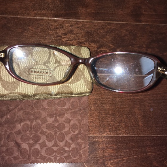 Coach - Picture 3 of 6